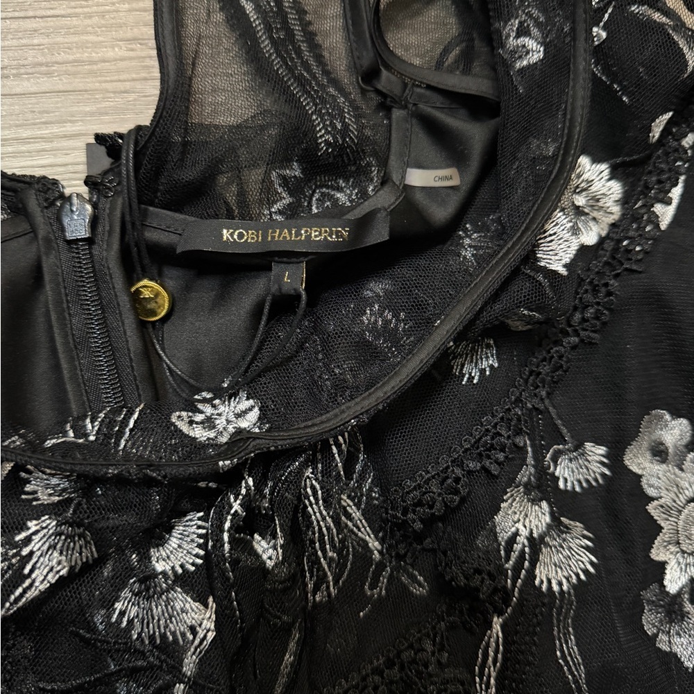 Kobi Halperin Black and White Floral Lace Blouse - Picture 11 of 11